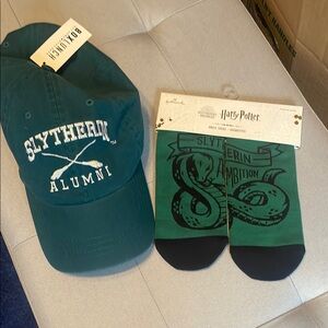 Harry Potter Slytherin Alumni Cap and Socks Set